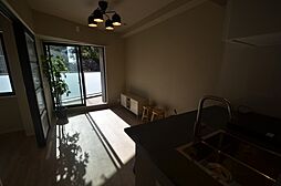 居間
