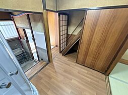 居間