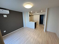 ルミナスピュア神戸 101 1階1LDKのリビング/ダイニング