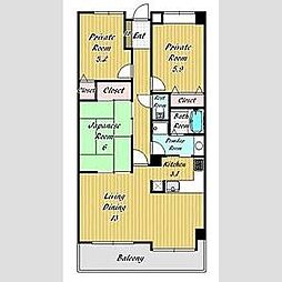ルナガーデン 2階