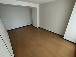 新神戸フラッツ 2LDKの写真