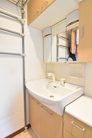 収納 三鷹市下連雀6丁目