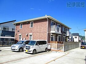 ハイランドヴィラ 102 ｜ 神奈川県小田原市高田194-9（賃貸アパート2LDK・1階・59.59㎡） その1