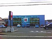 ユニクロ小田原富水店(963m)