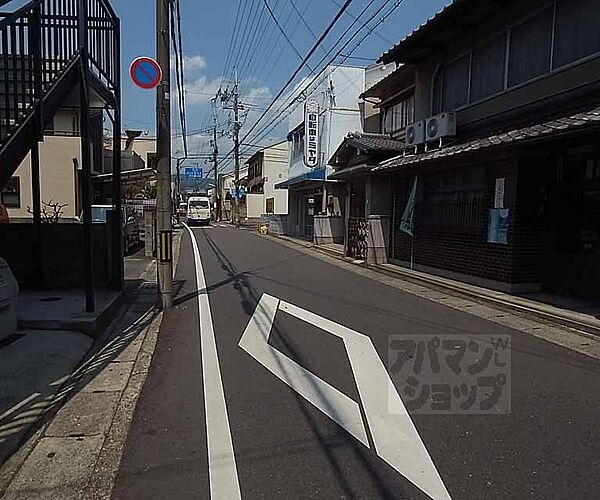 画像29:前面道路です