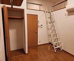 京都市営烏丸線 今出川駅 徒歩13分の賃貸マンション 1階1Kのリビング/ダイニング