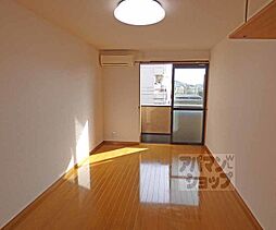 フラッティ京大北 305 3階1Kのリビング/ダイニング