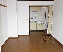 居間