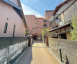 京阪本線 祇園四条駅 徒歩12分