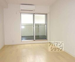 京阪本線 鳥羽街道駅 徒歩3分の賃貸アパート 1階ワンルームのリビング/ダイニング