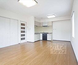 洛北アーバンコート 101 1階1LDKのリビング/ダイニング