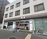 セブンイレブン京都堀川三条店まで200m