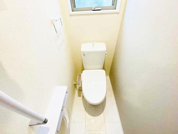 トイレを拡大表示