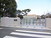 名古屋市立鳴海小学校（850m）