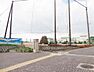 周辺：東海市立上野中学校（750m）