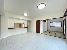 居間