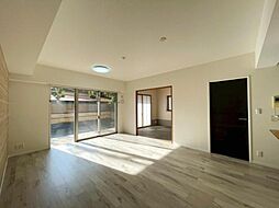 パルスグランレジオ船橋 3LDKのリビング/ダイニング