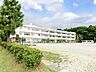 周辺：四街道市立旭中学校 徒歩9分。 680m