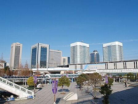 海浜幕張駅(JR東日本 京葉線) 徒歩20分。 1570m
