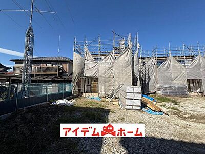 外観：2号棟　外観写真 平日・土日問わずご案内致します！お気軽にお問合わせ下さい♪ 
