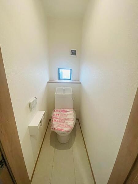 トイレを拡大表示