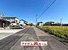 外観：前面道路 平日・土日問わずご案内致します！お気軽にお問合わせ下さい♪ 