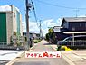 外観：前面道路