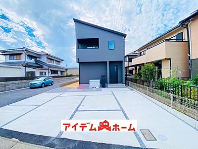 外観:1号棟 外観写真 平日・土日問わずご案内致します!お気軽にお問合わせ下さい♪ 外観:1号棟 外観写真 平日・土日問わずご案内致します!お気軽にお問合わせ下さい♪