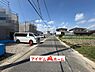 外観：前面道路 平日・土日問わずご案内致します！お気軽にお問合わせ下さい♪ 