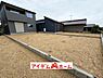 外観：3号棟　外観写真 平日・土日問わずご案内致します！お気軽にお問合わせ下さい♪ 