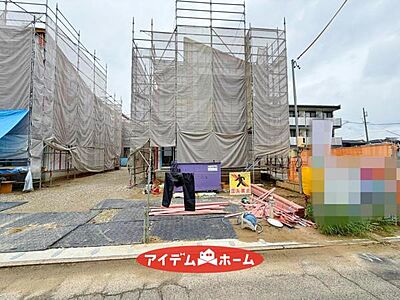 外観：4号棟　外観写真 平日・土日問わずご案内致します！お気軽にお問合わせ下さい♪