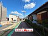 外観：前面道路 平日・土日問わずご案内致します！お気軽にお問合わせ下さい♪ 