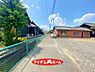 外観：前面道路 平日・土日問わずご案内致します！お気軽にお問合わせ下さい♪ 