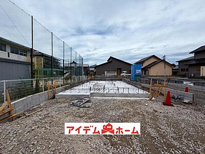 外観:1号棟 外観写真 平日・土日問わずご案内致します!お気軽にお問合わせ下さい♪ 外観:1号棟 外観写真 平日・土日問わずご案内致します!お気軽にお問合わせ下さい♪