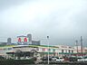 周辺：ヨシヅヤ 新稲沢店（690m）