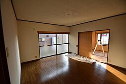 居間