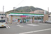 コンビニ(600m)