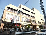 スーパー「東急ストアまで590m」