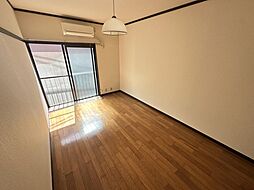 東急東横線 祐天寺駅 徒歩5分の賃貸マンション 1階ワンルームのリビング/ダイニング