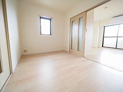 トーシンクレール塚口 305 3階1Kのリビング/ダイニング