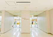 清瀬市立駅前図書館（1263m）