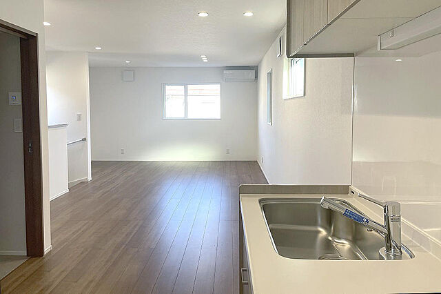 キッチン 新潟市東区竹尾3丁目6番8号