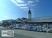 DCMダイキ　伊予店(ホームセンター)まで700m