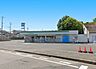 周辺：ファミリーマート成田NT中央店 徒歩7分 550m