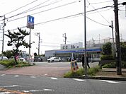 コンビニ「ローソンまで410m」