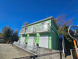 4 / 8