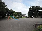公園「神明下公園まで610m」