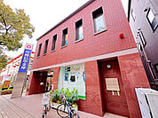銀行「川崎信用金庫仲町台支店まで235m」