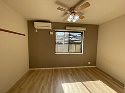 メイプルリーフ 1階ワンルームのリビング/ダイニング