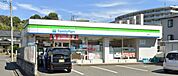 コンビニ「ファミリーマート舞岡町店まで595m」